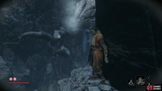 Wait for the Giant Serpent to look away before using the grapple point