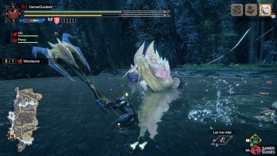 Mizutsune faces its enemy and then lifts up its body.