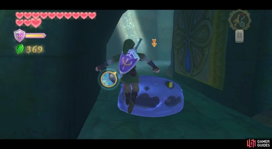 A Blue Chuchu in the Ancient Cistern.