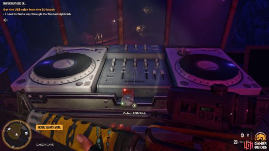 to find the usb stick containing Ay Lola La Figura sitting on the decks.