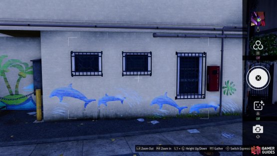 and take a picture of the Dolphin Mural 