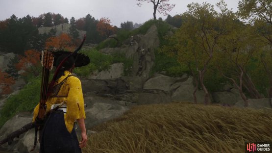 Cross Rumoi River and look for cliffs you can find to reach this hot spring.