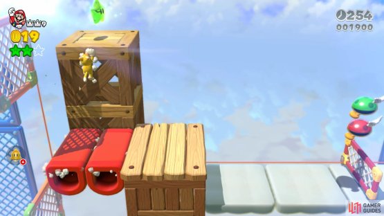 Hit the cat wheel to raise a platform and reach the third Green Star